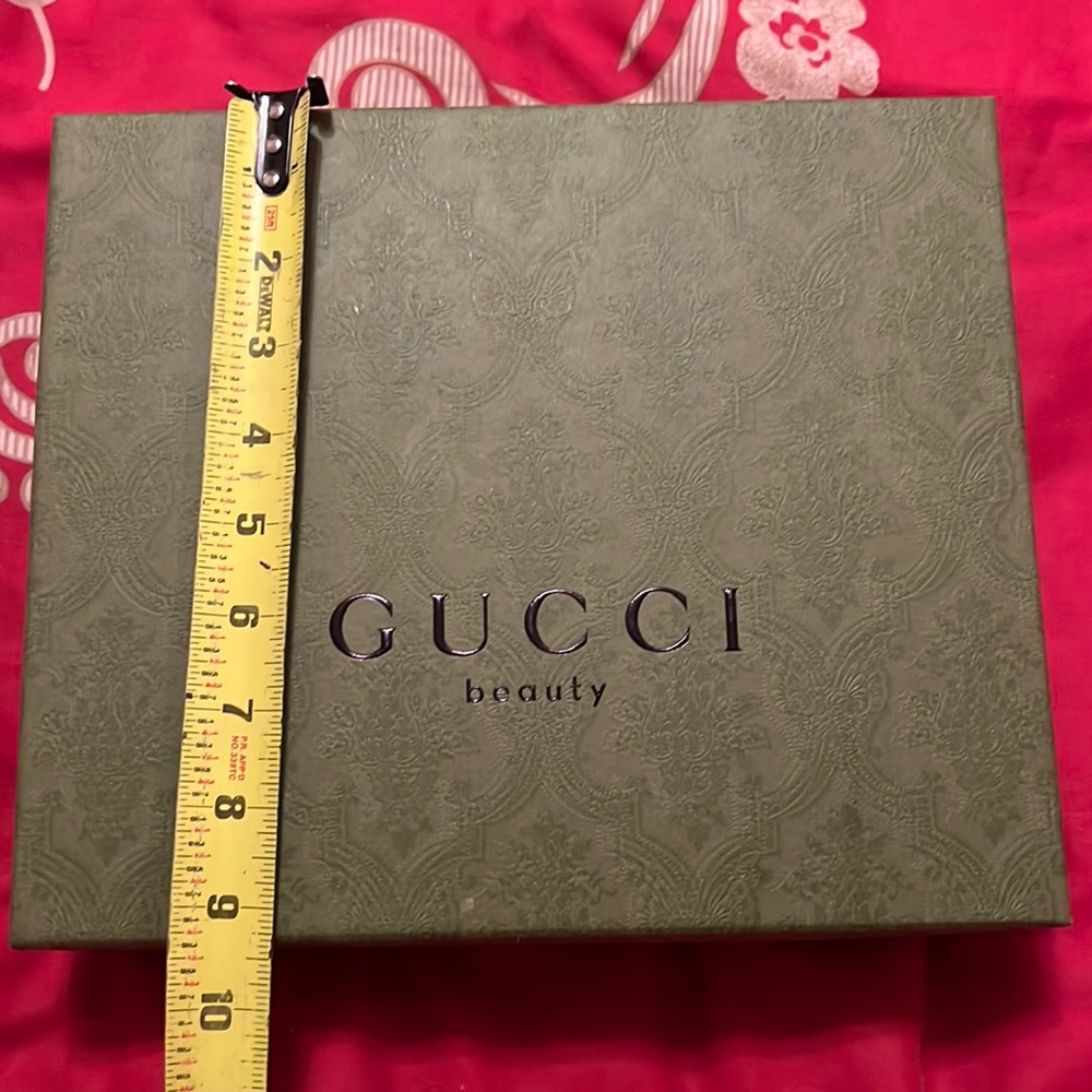 Gucci gift box